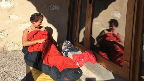 Sac en duvet pour randonner vers Compostelle