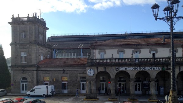 La gare des trains de Saint Jacques de Compostelle