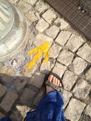 Flèche jaune à Tavira