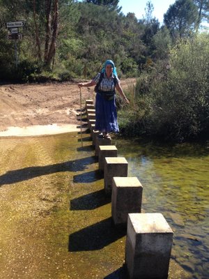 Rivière à traverser sur la Via Algarviana